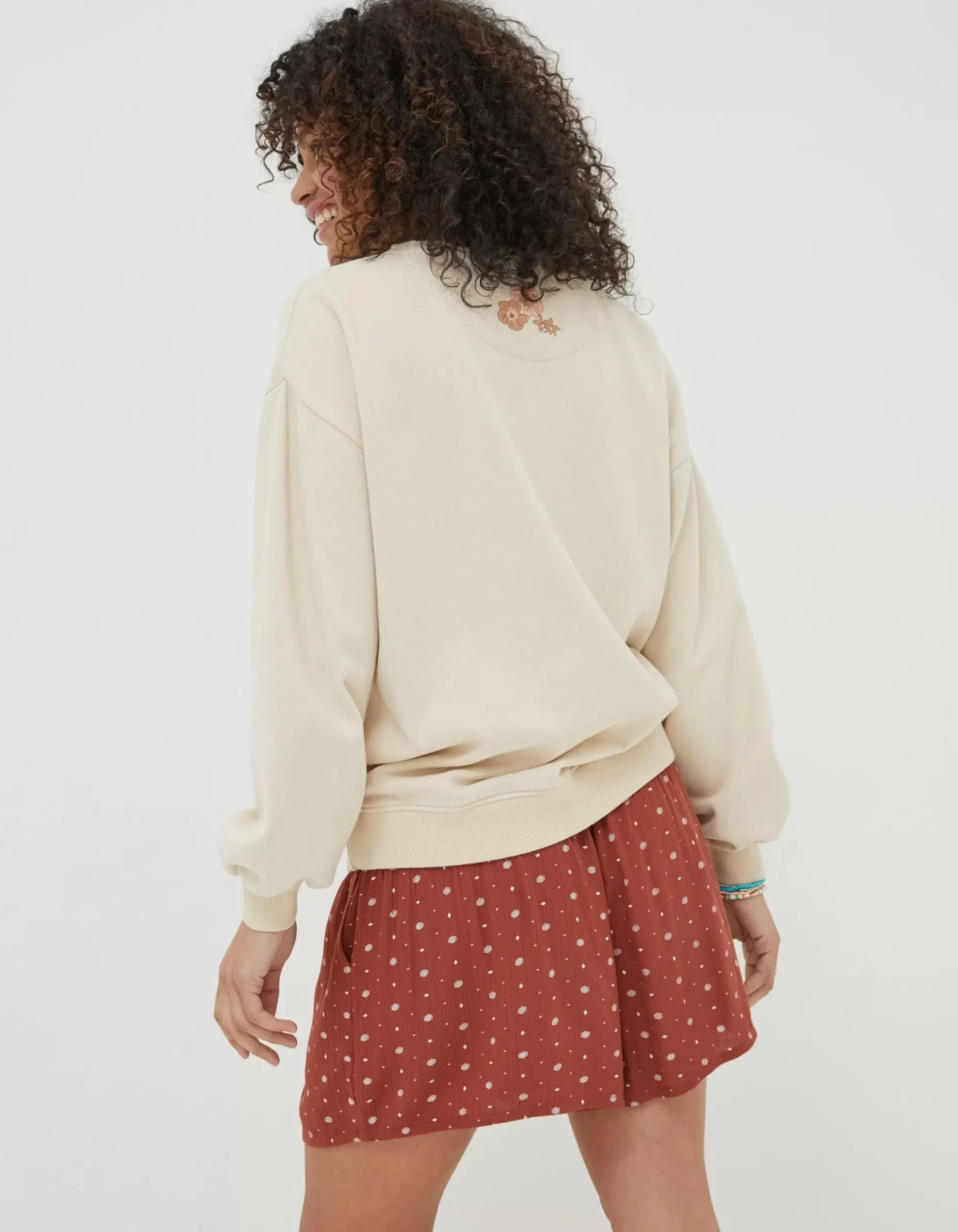 FatFace Alex Rainforest Crew Sweatshirt Ivory Outlet
