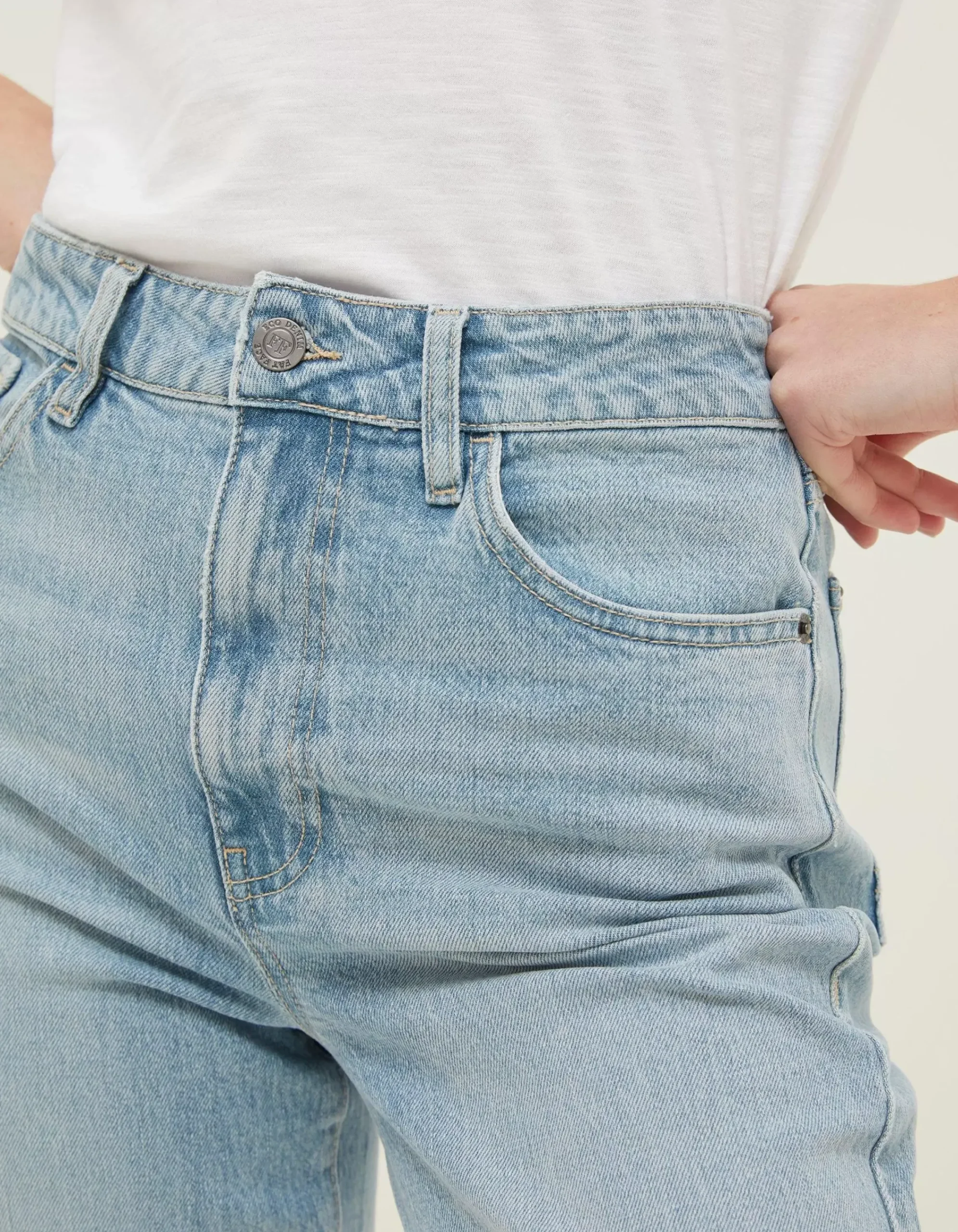 FatFace Bray Barrel Comfort Stretch Jeans Light Blue Discount