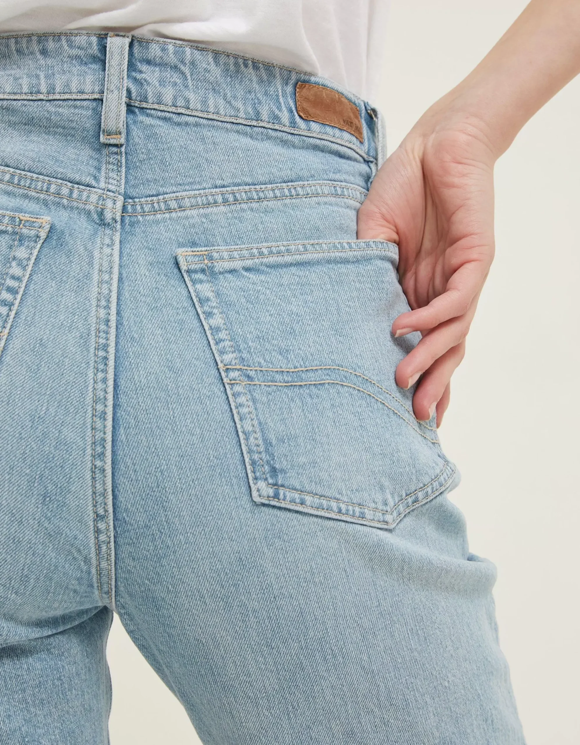 FatFace Bray Barrel Comfort Stretch Jeans Light Blue Discount