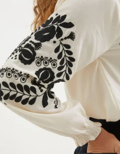 FatFace Ellen Embroidered Blouse Ivory Hot