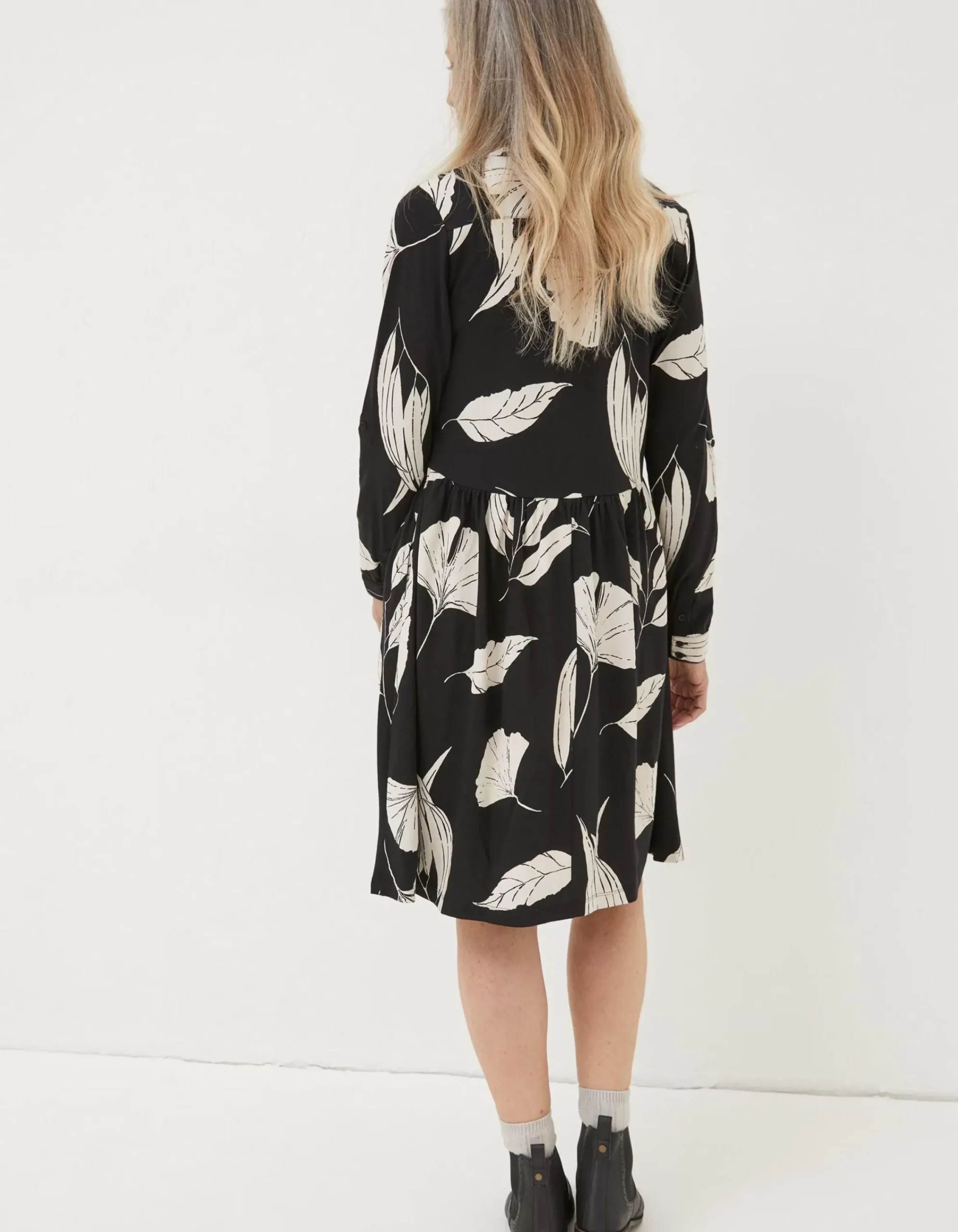 FatFace Elsie Twilight Leaves Dress Black New