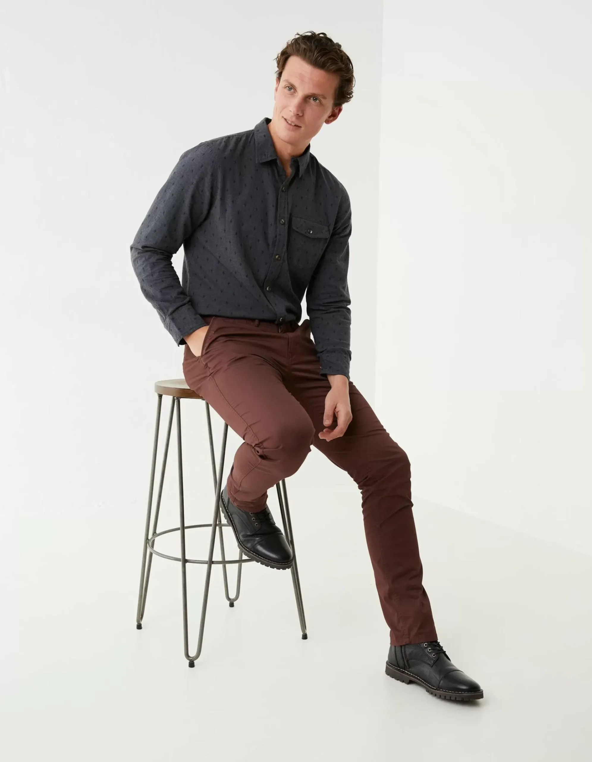 FatFace Heyshott Slim Stretch Chino Dark Brown Discount