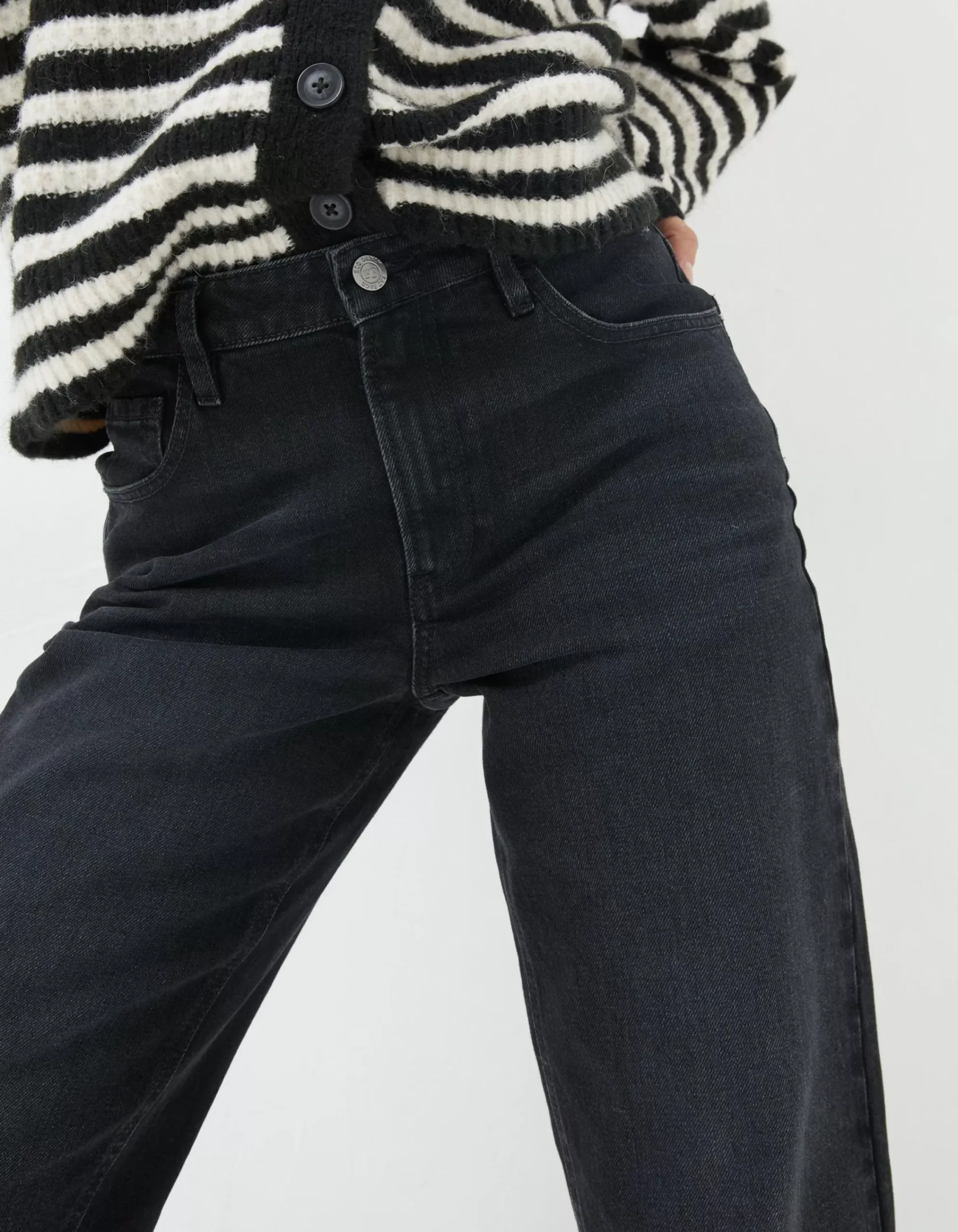 FatFace Ludlow Boyfriend Jeans Washed Black Discount