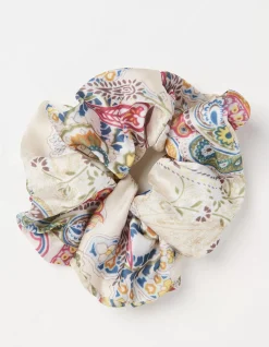 FatFace Paisley Scrunchie Ivory