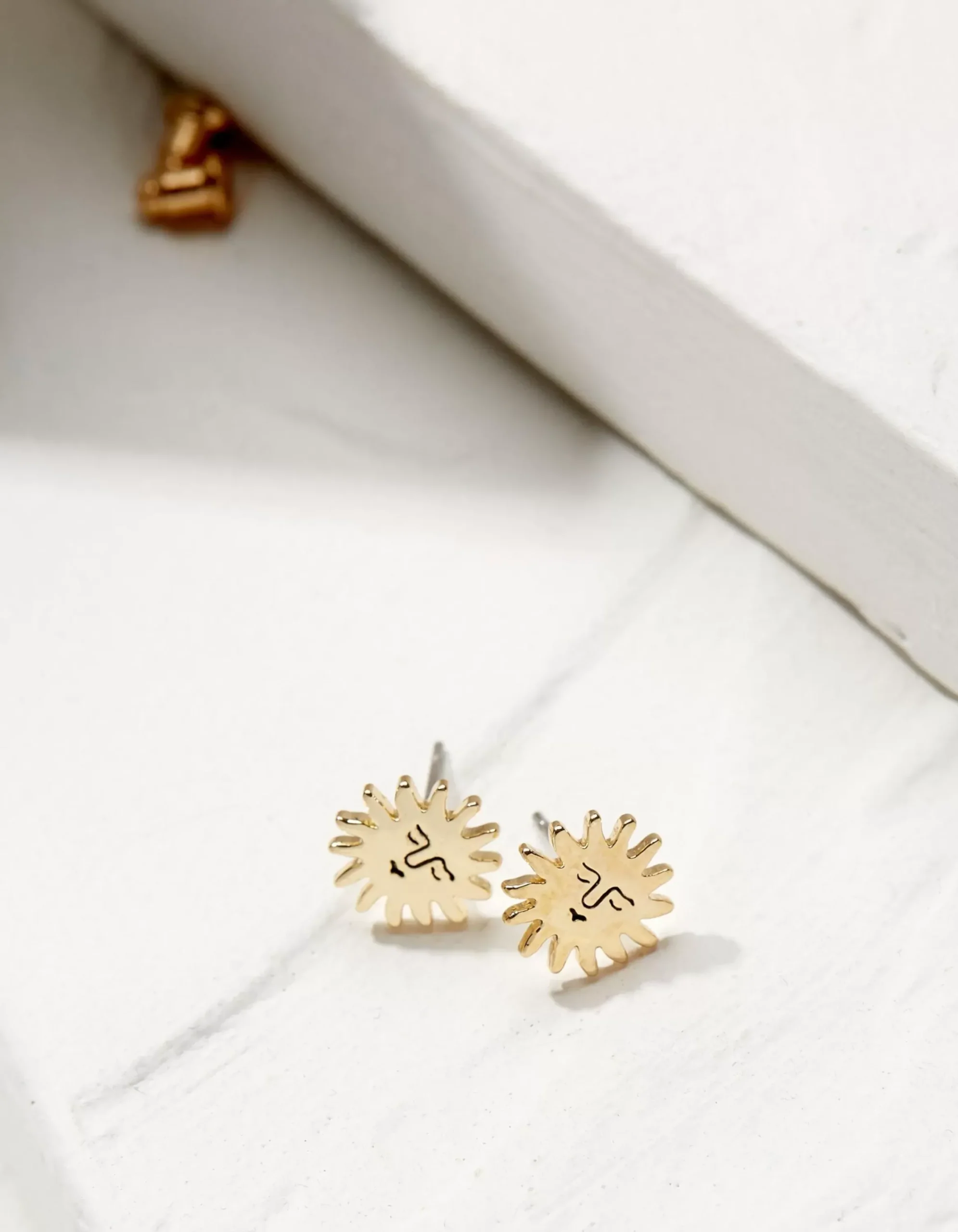 FatFace Sun Stud Earrings Gold Best