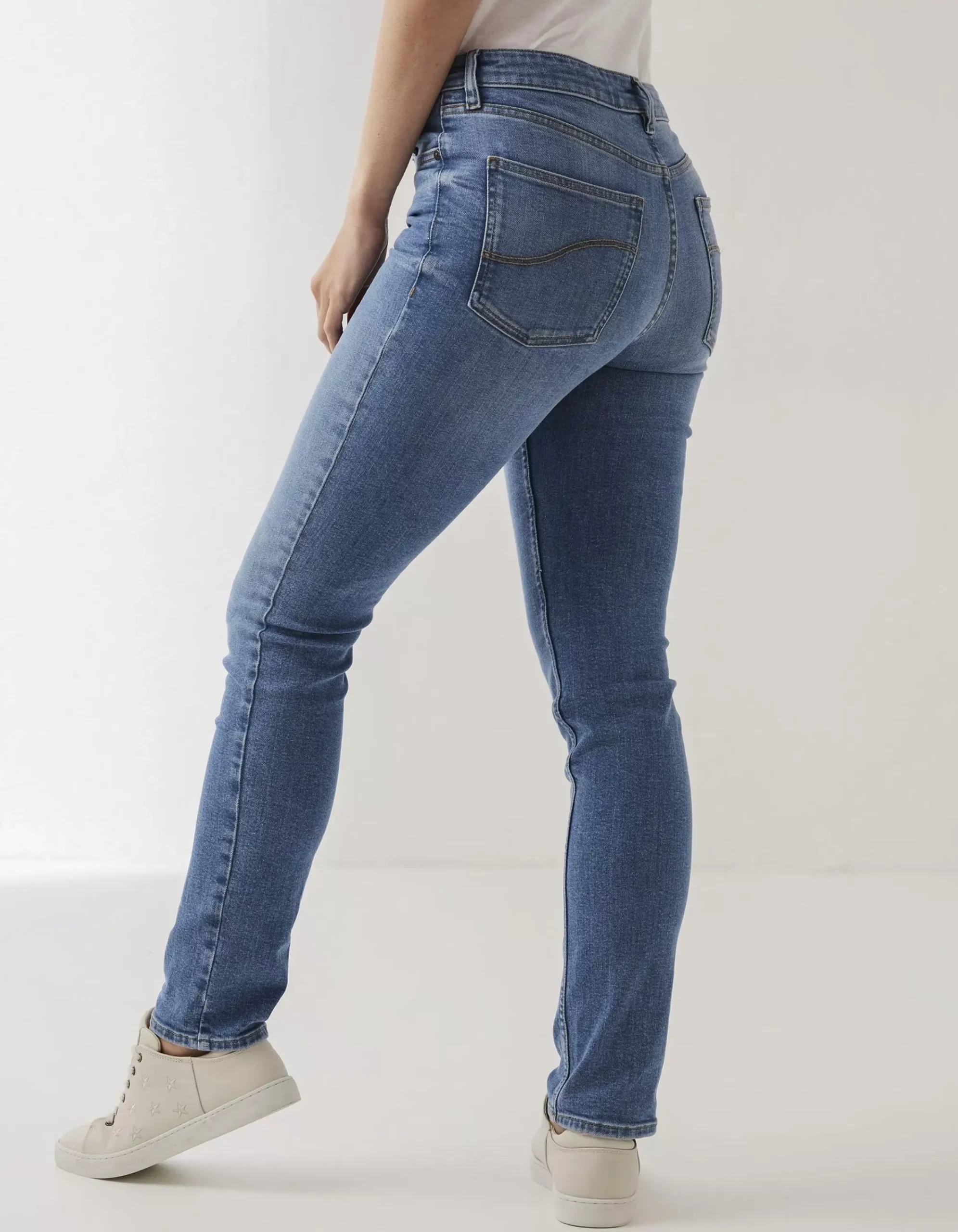 FatFace Sway Slim Leg Comfort Stretch Jeans Vintagepale New
